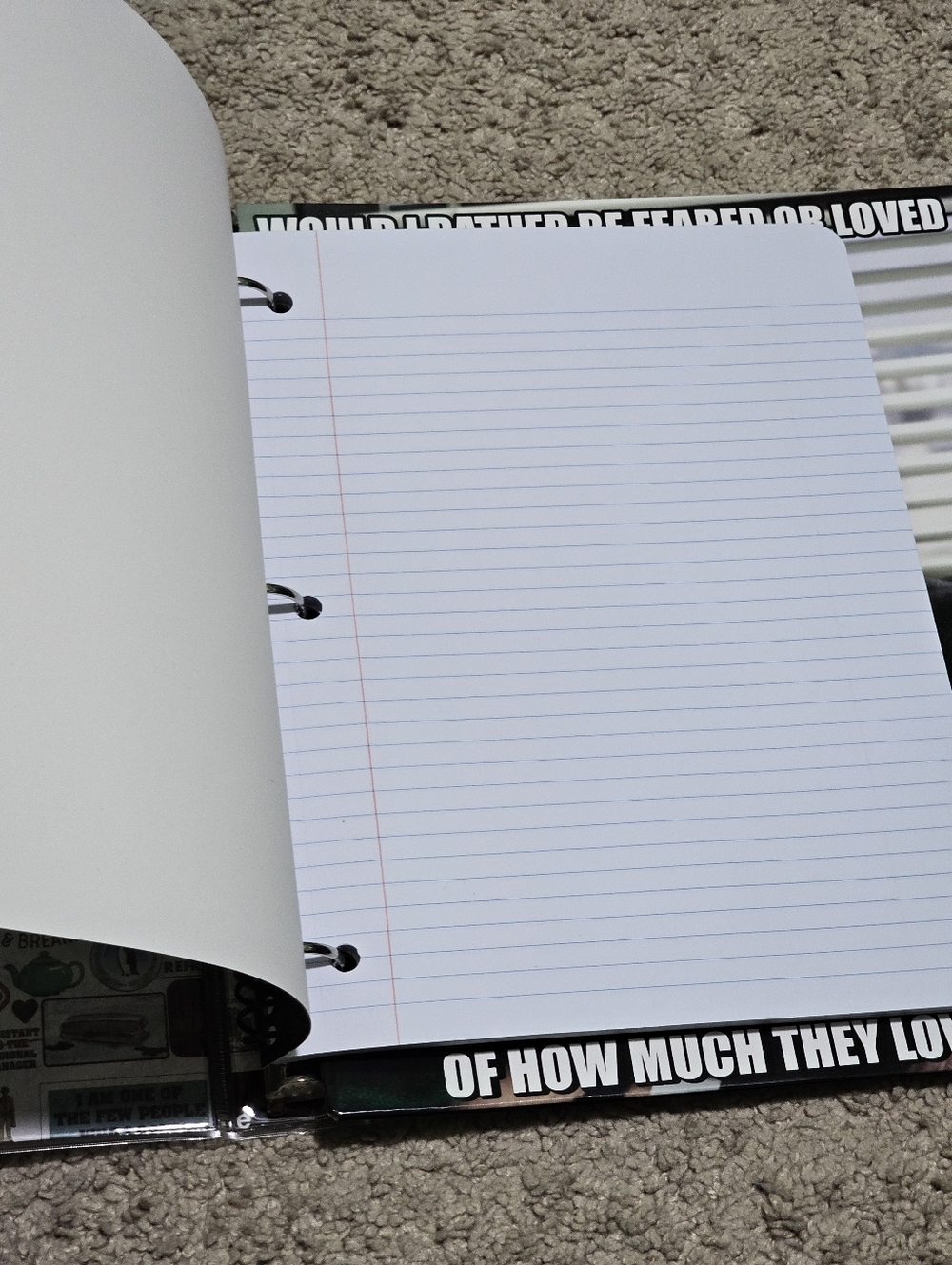 New! The Office Dunder Mifflin Memorabilia Bundle - Binder / Folder / Notebook - Picture 11 of 11